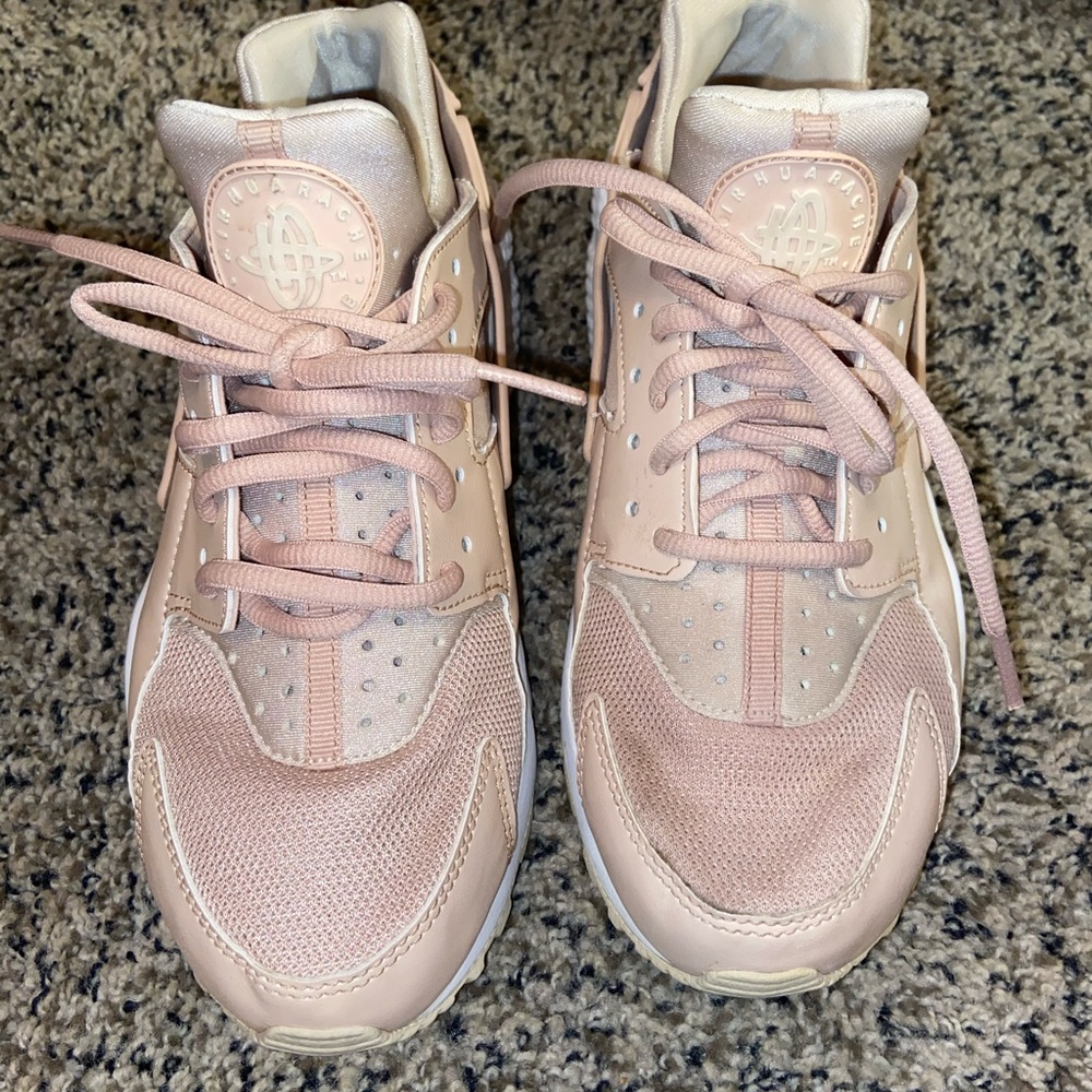 Pale Pink/Nude Nike Air Huarache